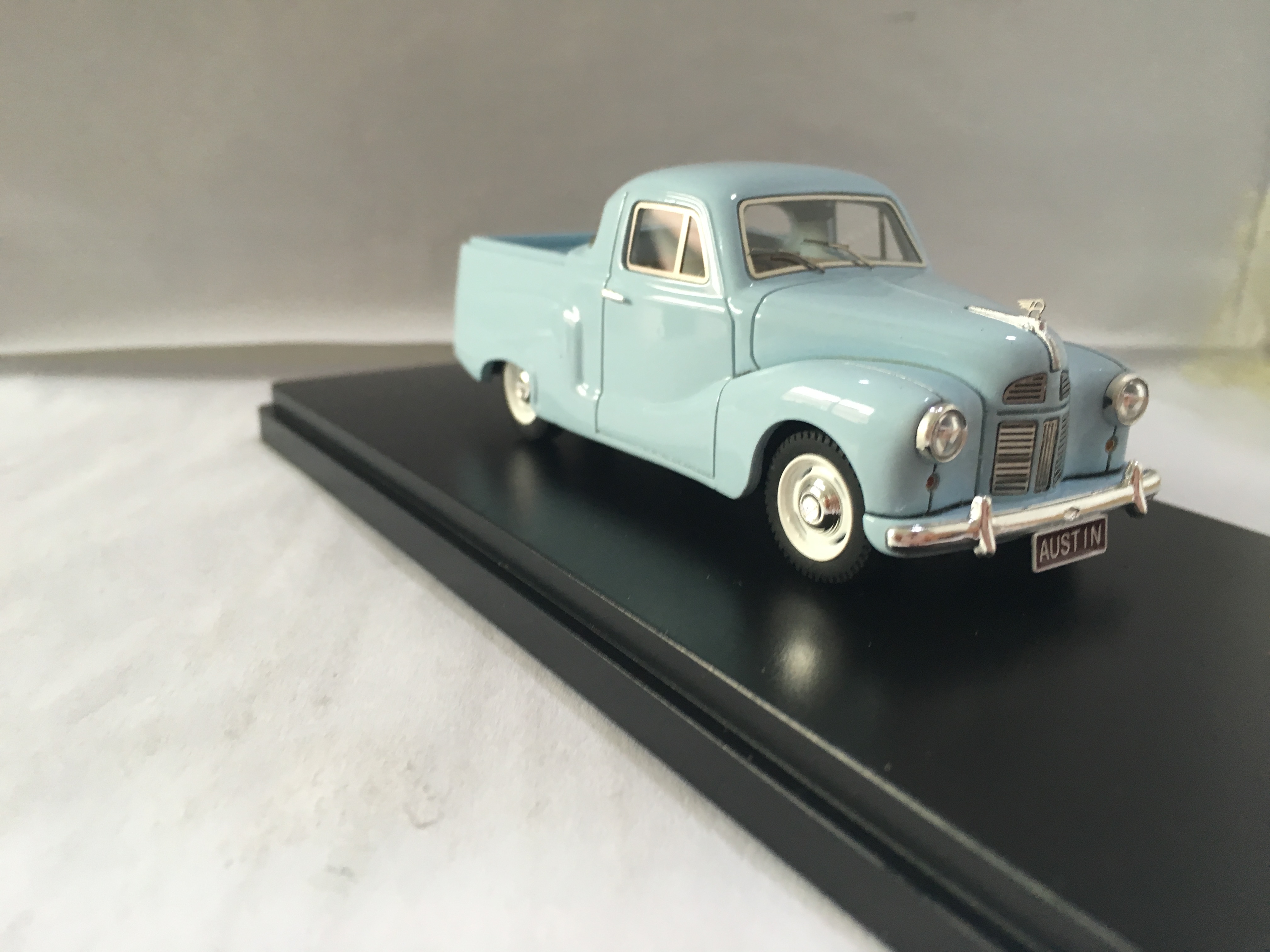 OEM 1/43 light blue Austin car collectible 