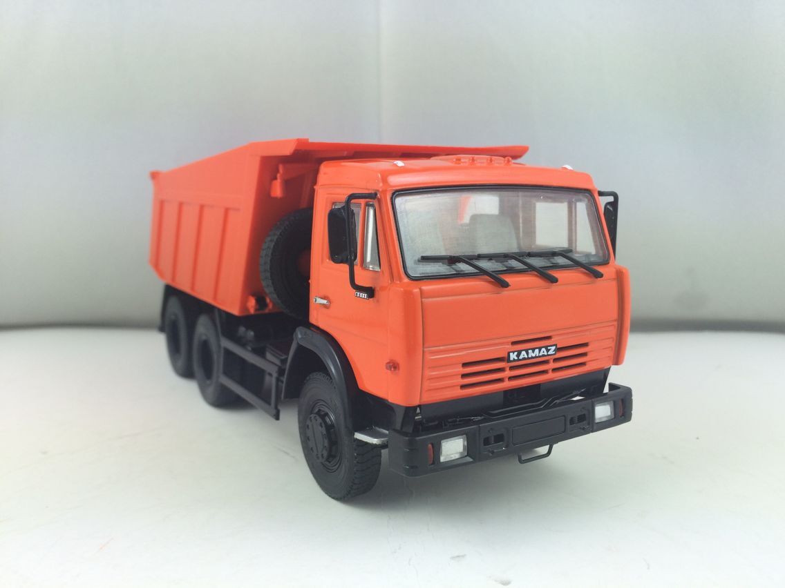 German style 1/43 heavy truck model collectible car