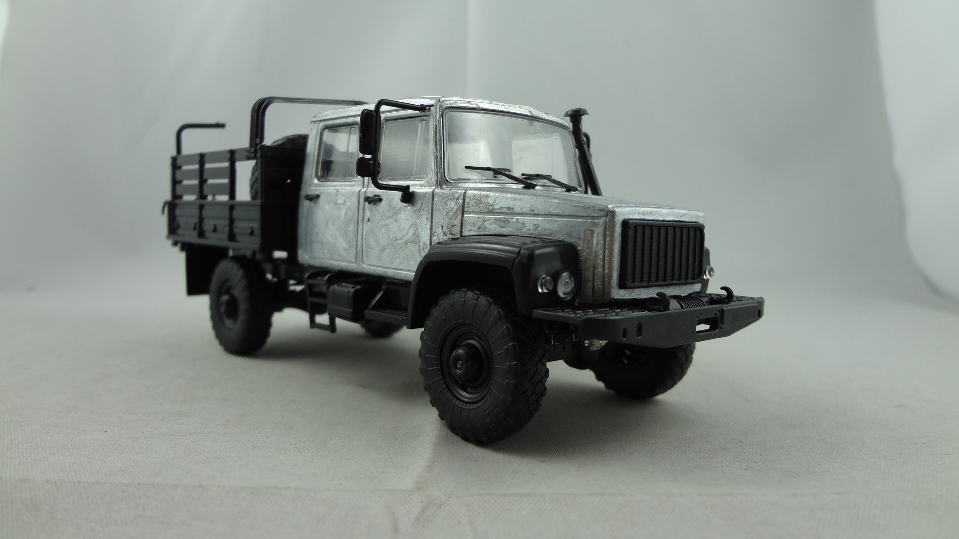 OEM diecast model truck GAZ33251-4X4 