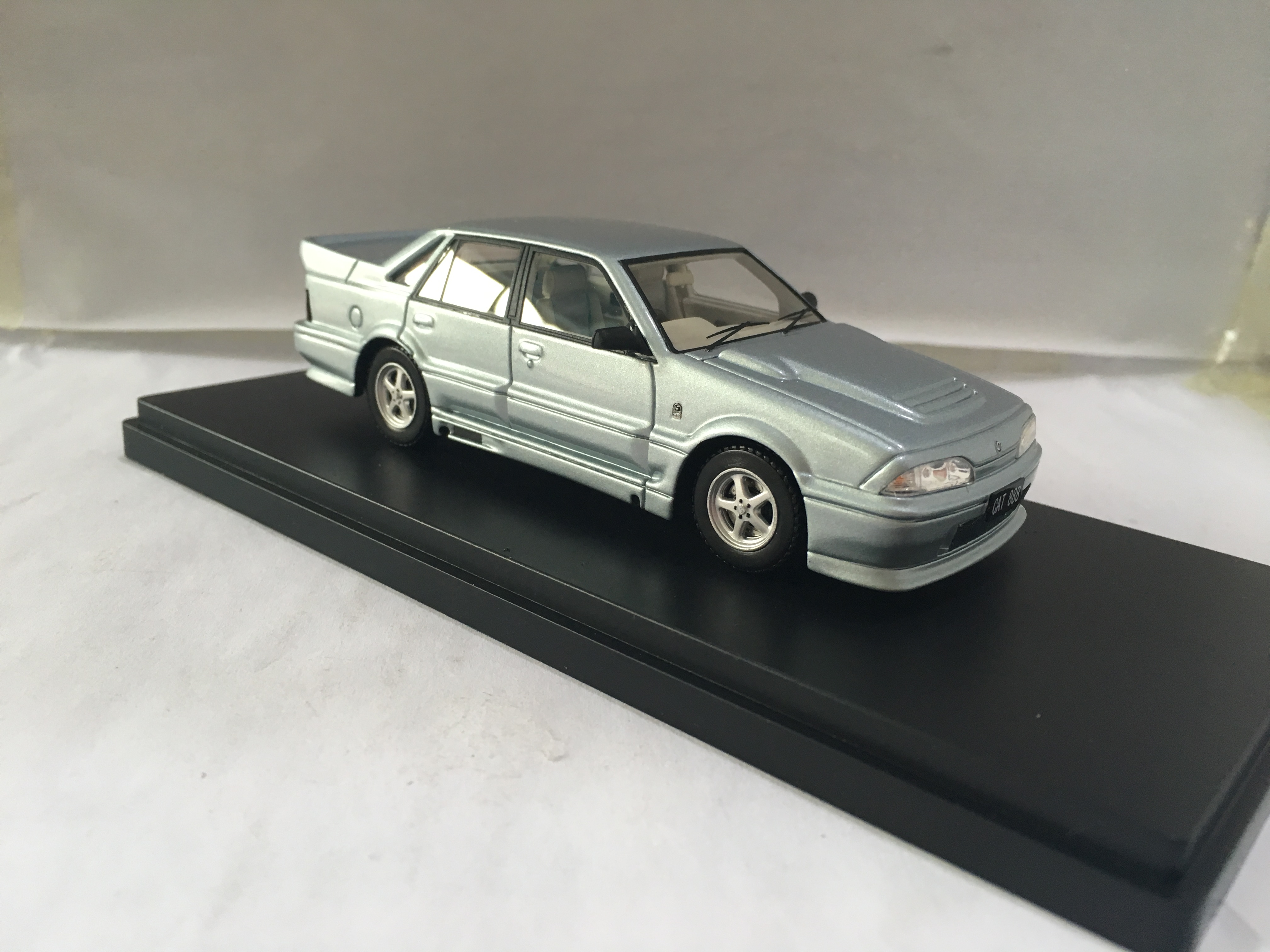 Resin Walkinshaw 43 scale model collectible